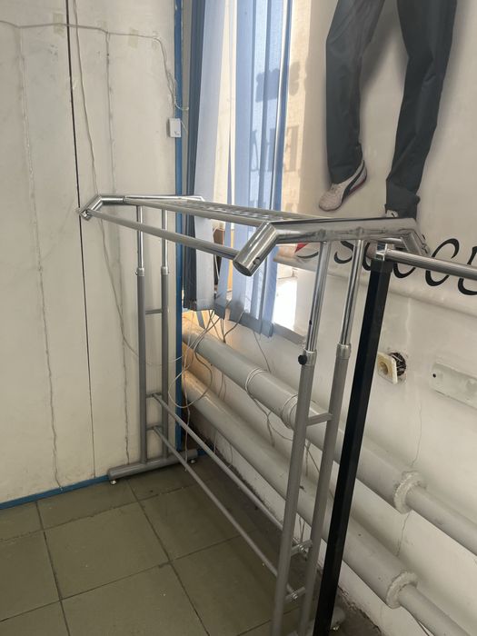 Продам разные манекены,шкафы,примерочную,ветрину