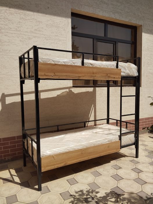 Двухэтажная кравать