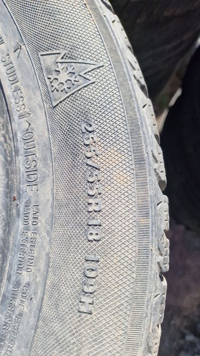Продам комплект шин всесезонка 255-55 r18