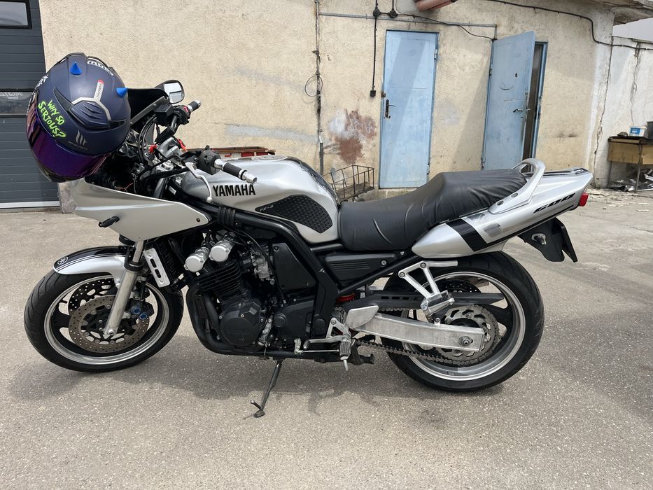 Yamaha fz600 fazer