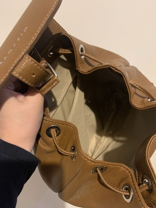 Rucsac Laura Maxim, piele, maro, purtat de doua ori