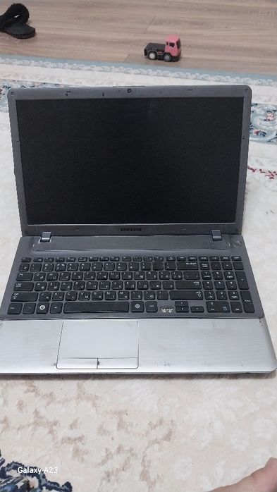 Ноутбук,б/у,Samsung