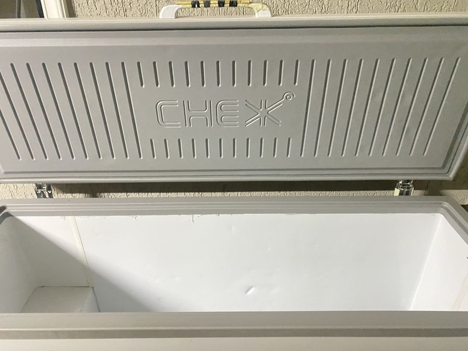 Морозильник СНЕЖ МЛК 700