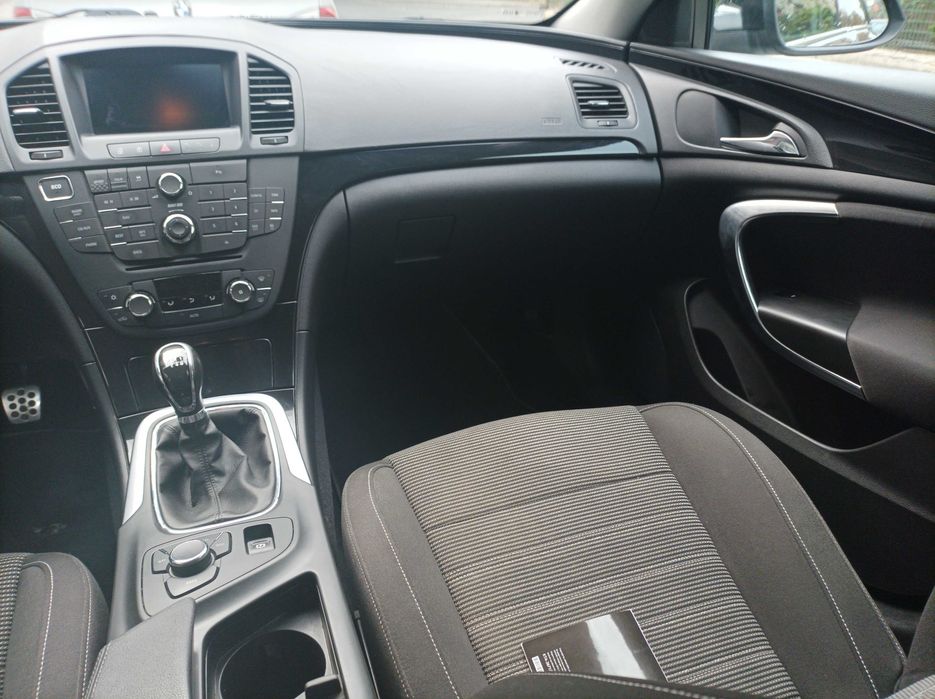 Opel insignia 1.4 140 LPG sport tourer