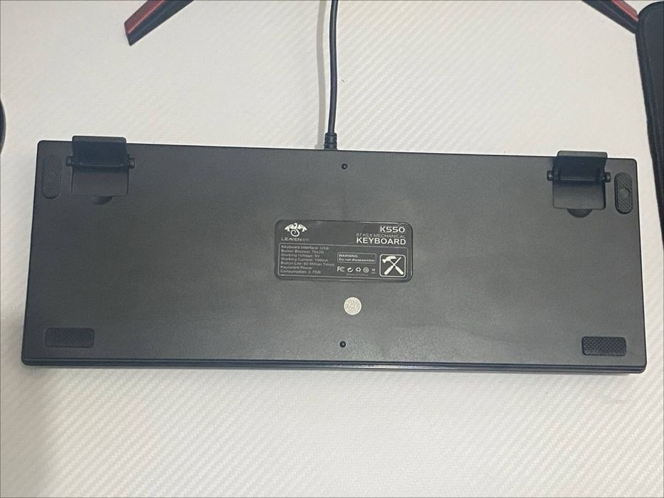 Клавиатура механическая игровая с подсветкой Leaven K550