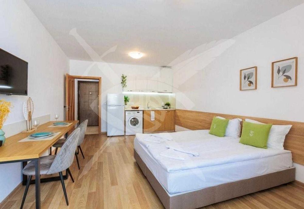 Едностаен - Сарафово