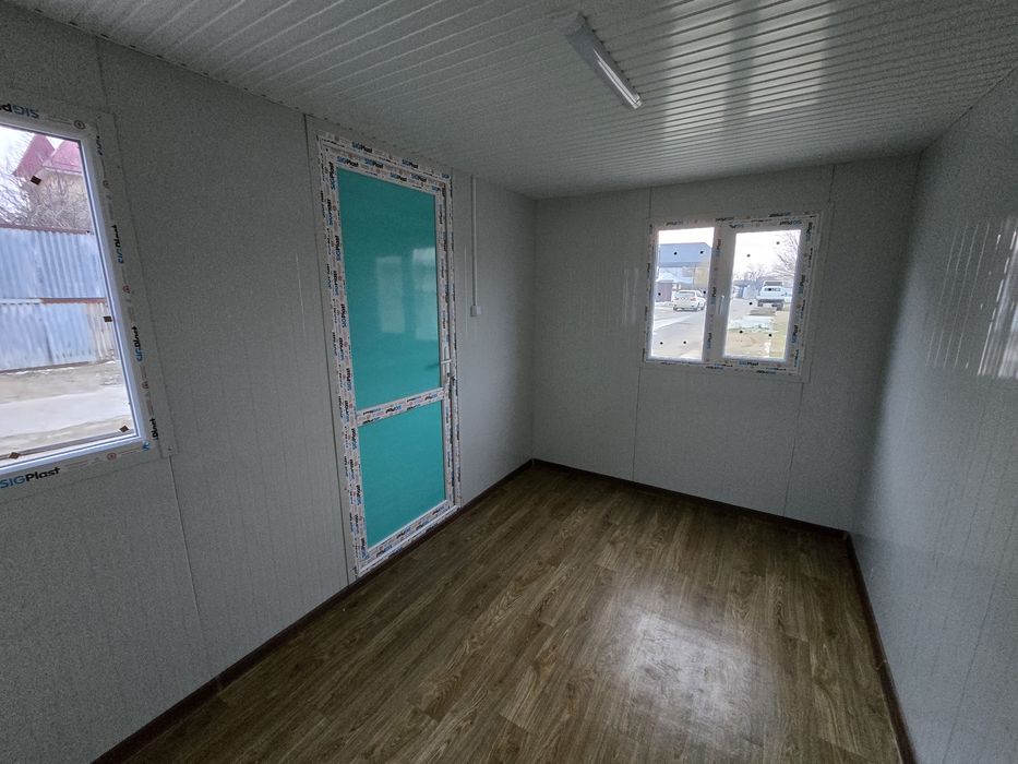 Vand container modular cu grup sanitar