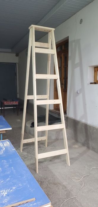 Стремянки лестницы на заказ
