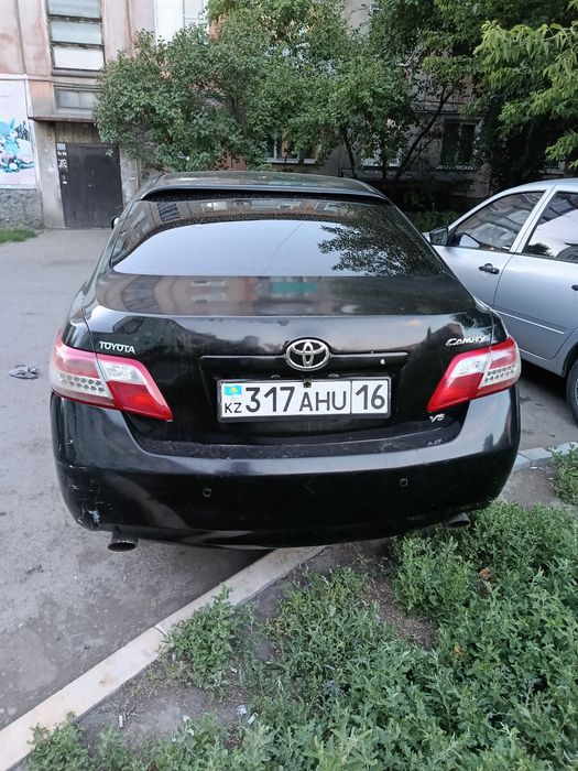 Продам таиота Камри на ходу.обеем 3.5 . европеец.пишите звоните