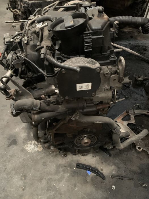Motor Skoda Octavia 2 Seat Audi A3 Golf 6 Passat B7 1.6 TDI 105 cp CAY