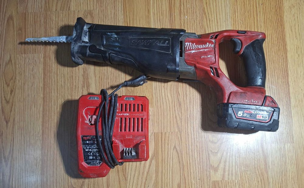 Milwaukee m18 ONESX Трион