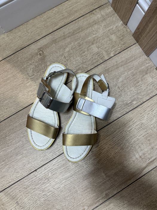 Сандали для девочек