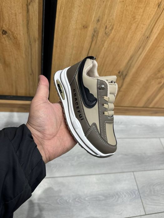 красовки из китая удобний очен