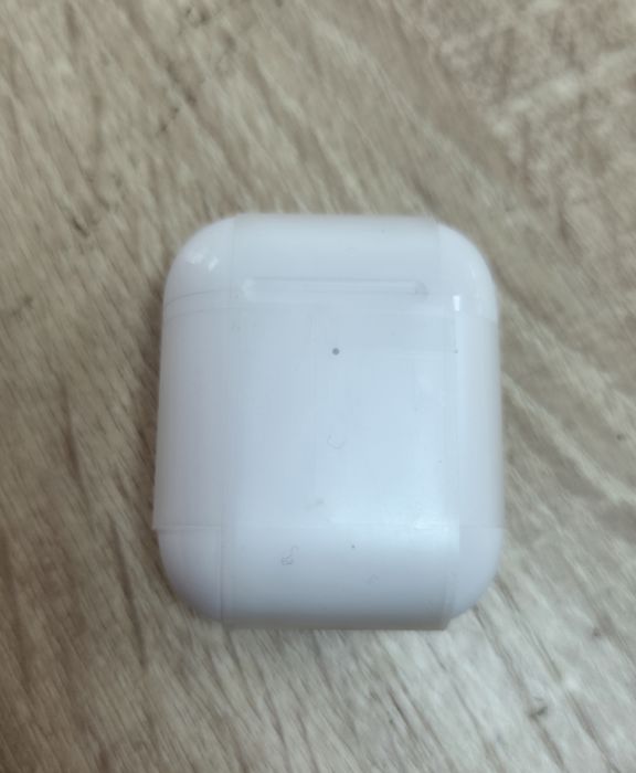 Новые наушники Airpods 2
