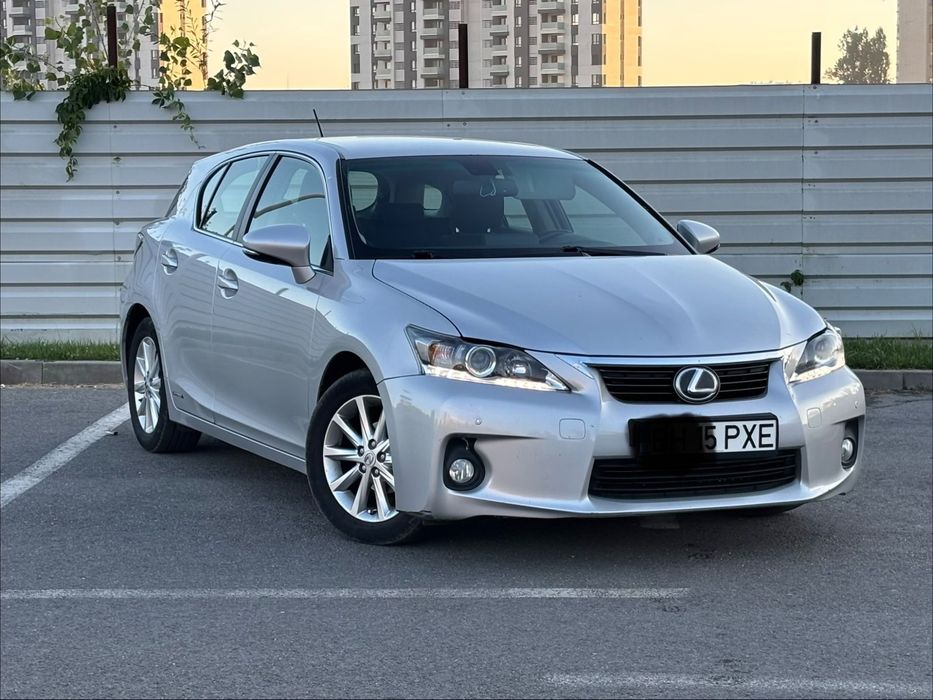 Lexus CT lexus CT 200 h /km reali/un singur proprietara/