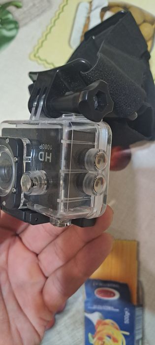 Продам экш камеру новая