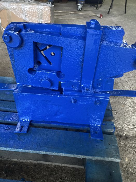 Foarfeci de banc Pedinghous si Clark