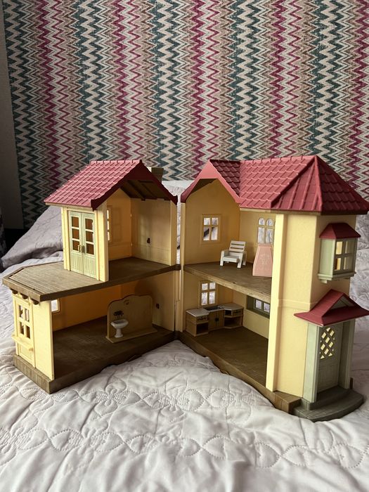 Кукольный дом Sylvanian families