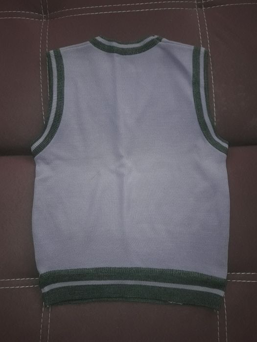 жилетки , полувер