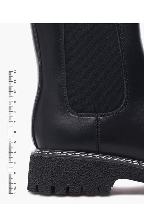 Продам пуховик куртку