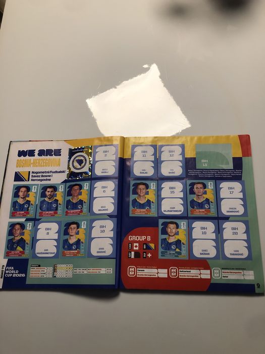 Vând album FIFA World Cup + stickere