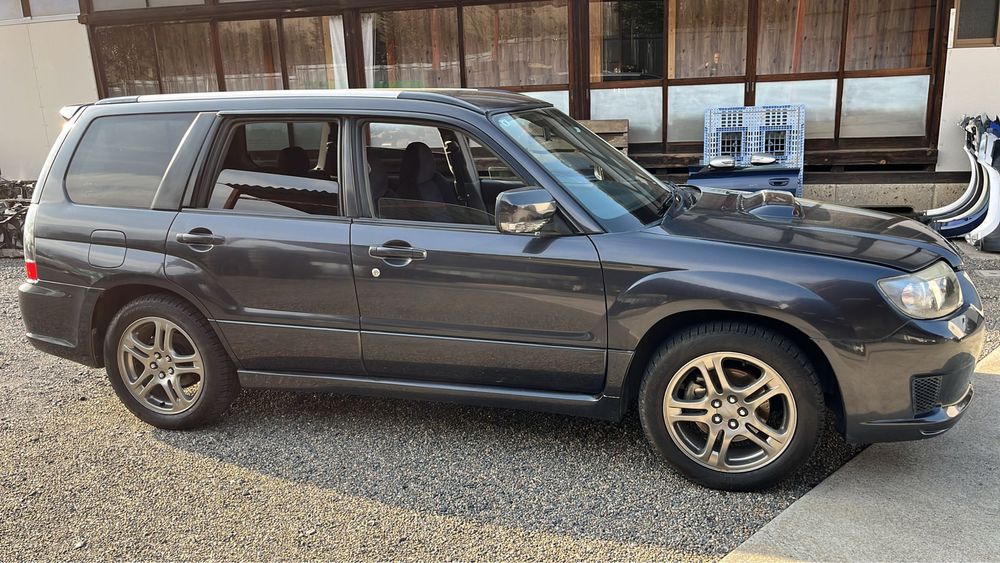 Двери Subaru Forester SG