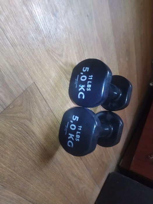 Гантели 10 кг. (5кг.+ 5кг.)