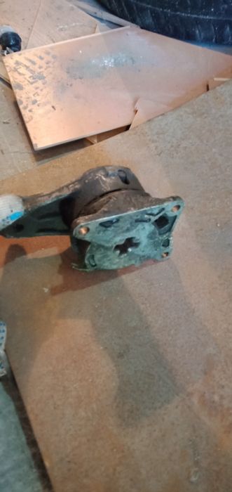 Запчасти для  двигателя тойота Марк 2