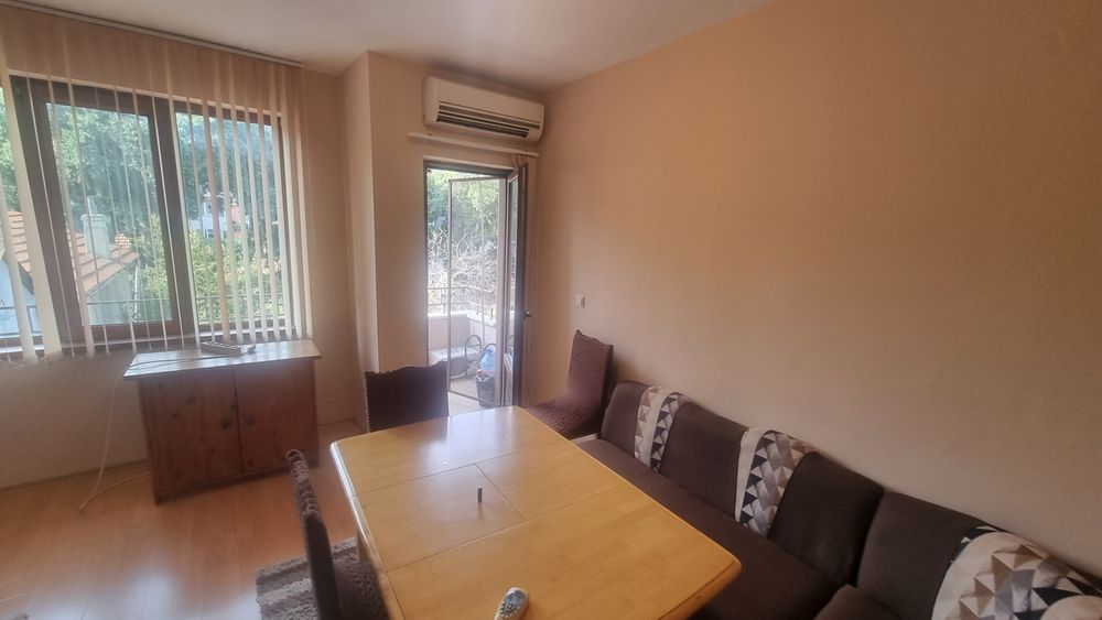 Дава се под наем Двустаен апартамент в Варна, Колхозен пазар - 50 кв.м за 357 € - Снимка #3