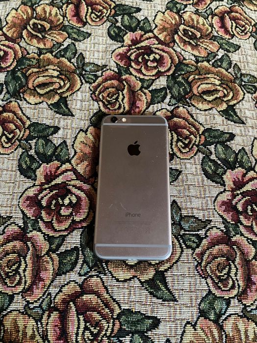 Продавам iPhone 6