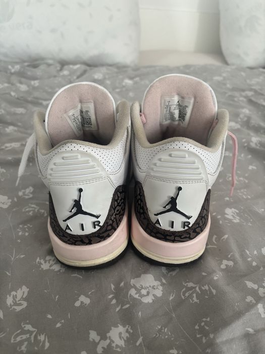 Jordan 3 Atmosphere