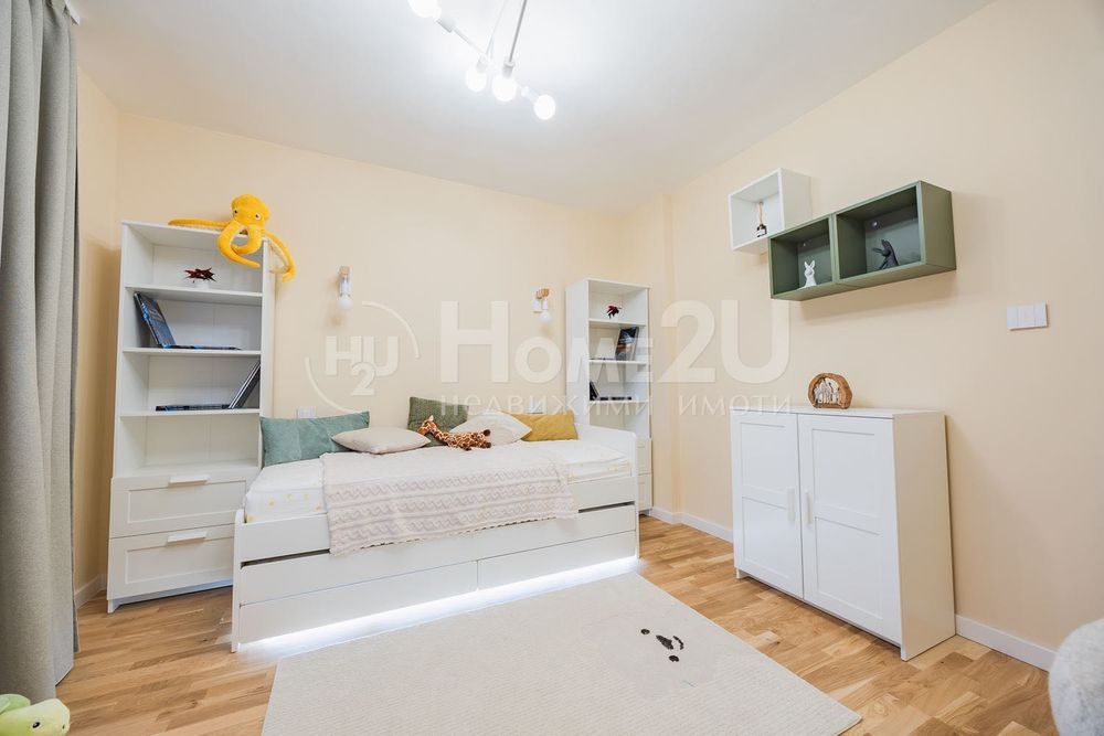 Продава се Тристаен апартамент в София, 7-ми 11-ти километър - 89 кв.м за 2292 €/кв.м - Снимка #11