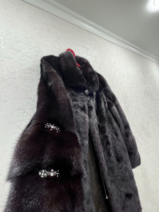 Норковая шуба сатылады