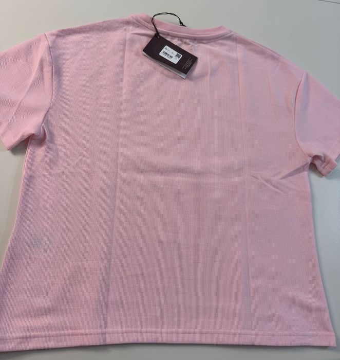 Loro Piana-Автентична чисто нова дамска тениска S-М размер