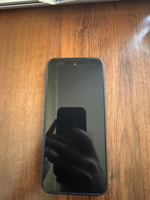 Продам бу телефон редми 10 2022