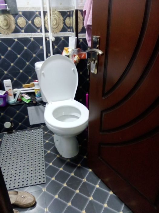 Чирчик аренда 1 ком квартира в 3 мкр