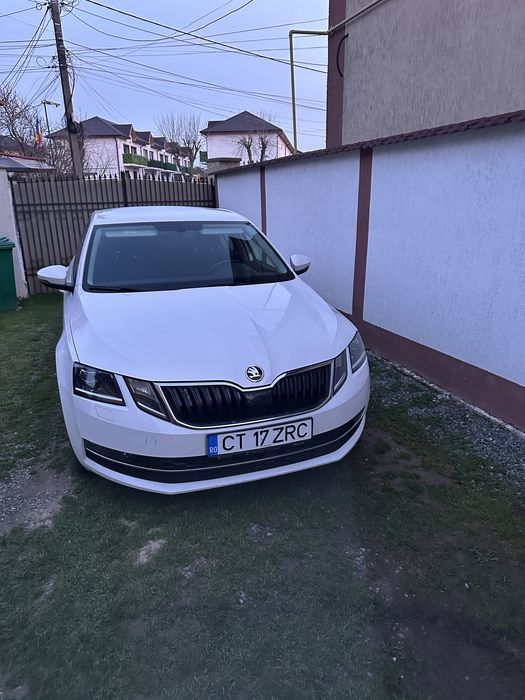 SKODA Octavia 2018 — imagine 4
