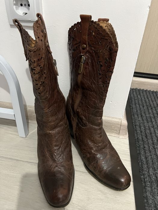 Продам сапоги-казаки
