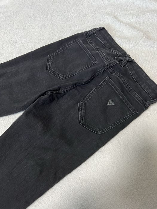 Оригинални дънки Guess