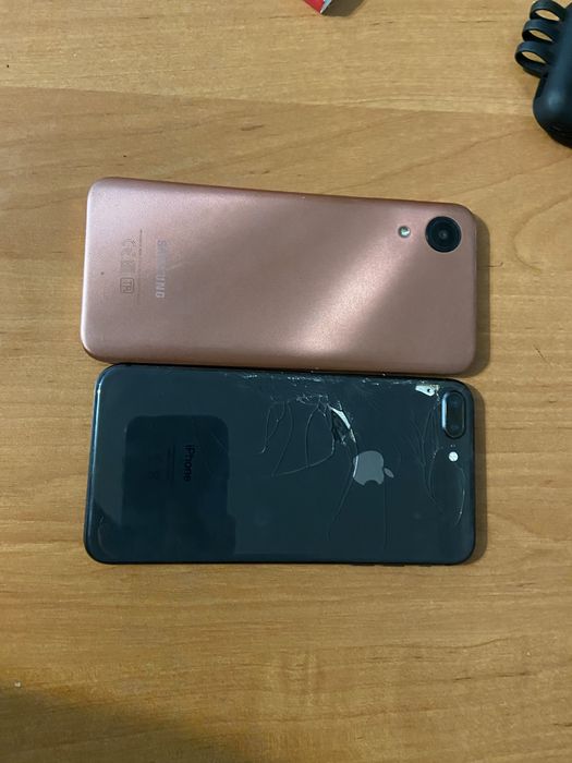 Iphone 8+ и samsung a03 core