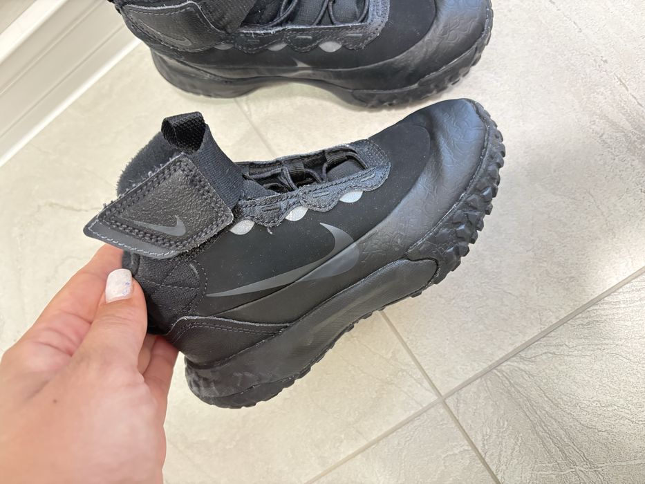 Маратонки Nike 28 номер