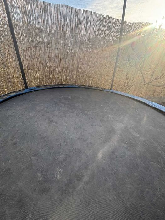 Trambulina pentru copii