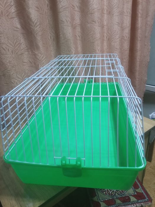 Продам большую клетку