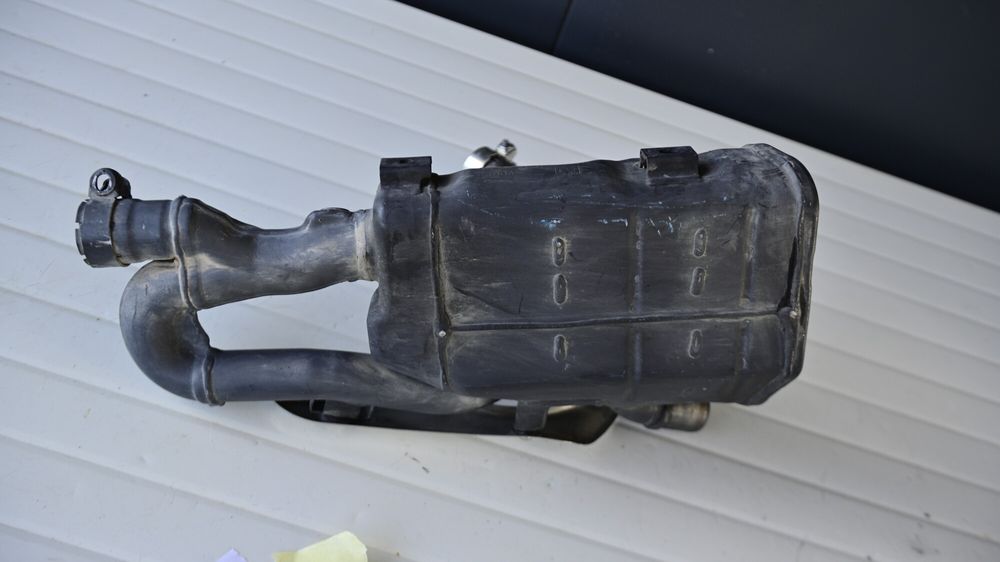 Suzuki SFV650 Gladius 2009 2016 Toba de evacuare originala