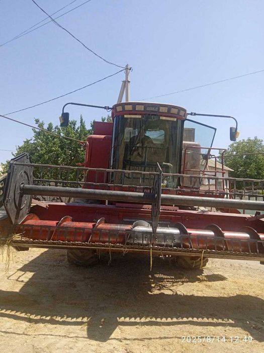 Комбайн CASE 2366