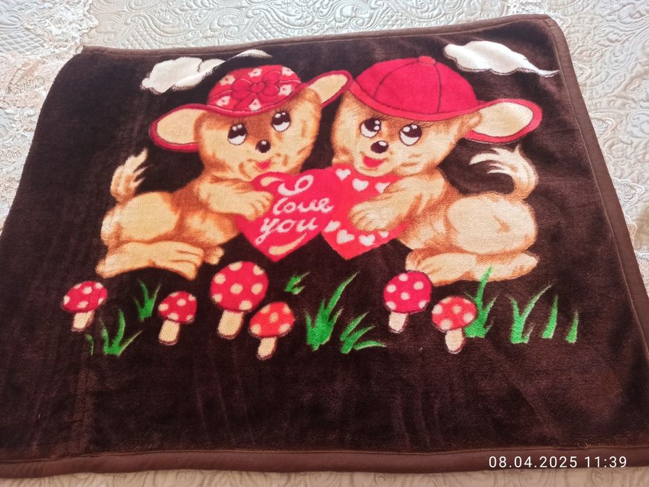 Продам пледы и покрывала