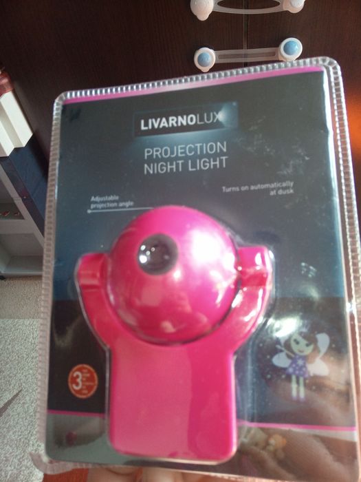 Lampă de veghe cu proiecție