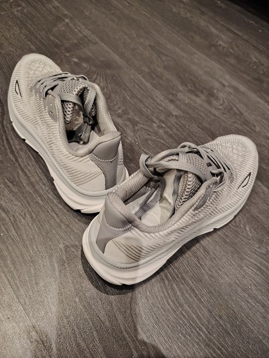 Маратонки за бягане