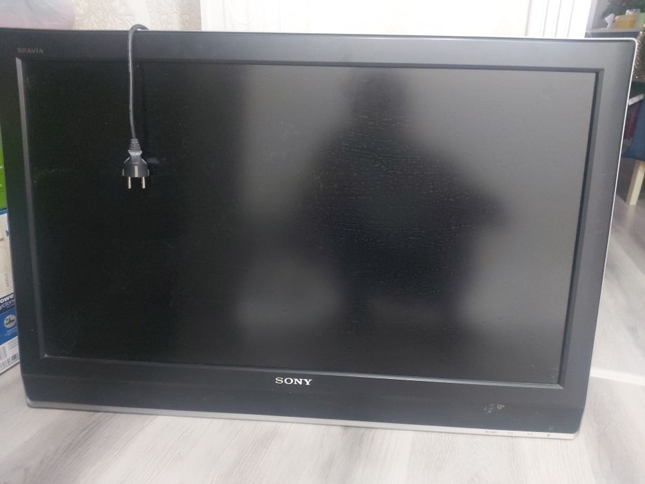 Телевизор SONY в отличном состоянии