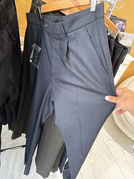 Pantaloni Massimo Dutti barbati